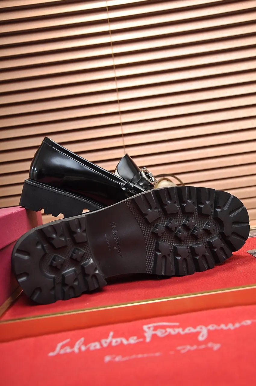 Men's men's shoes 💰540💶[Ferragamo/Ferragamo] (high-end Niuli) New 🍀 Ferragamo* - top version Ferragamo's classic formal leather shoes! Made of imported original cowhide, the inner top layer is comfortable cowhide lining! Original wear-resistant rubber outsole! High quality products! Code number 38-45 (45 customized)